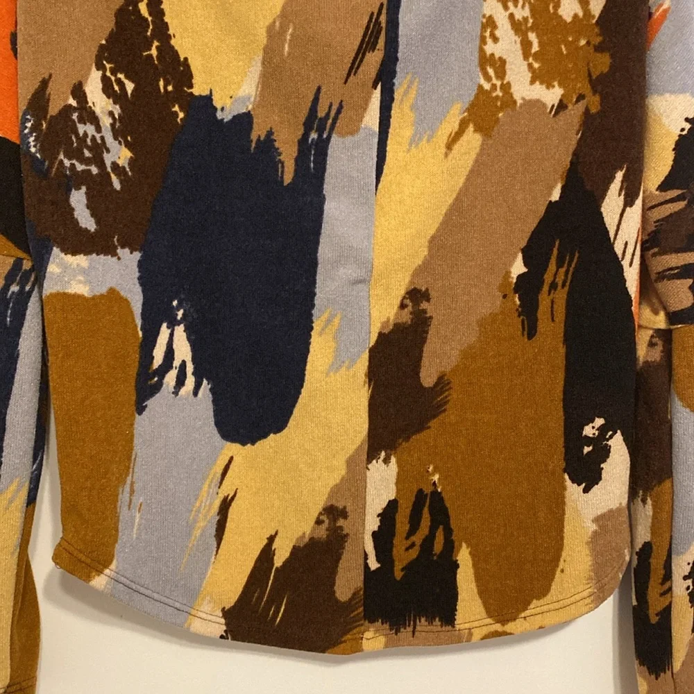 Abstract Patterned Sweater - Picture 3 of 7